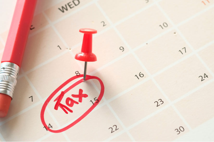 Accountants-Plus-Image-for-April-2